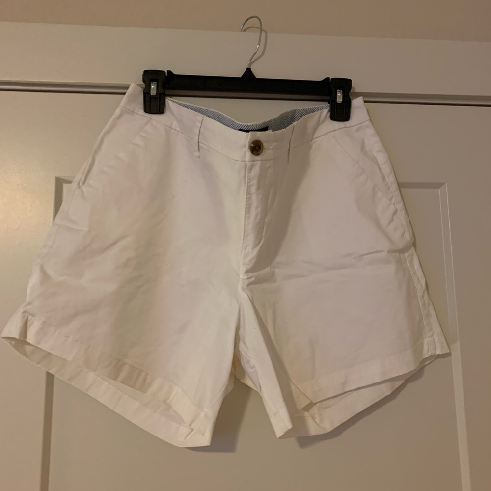 Old Navy everyday shorts size 14 white